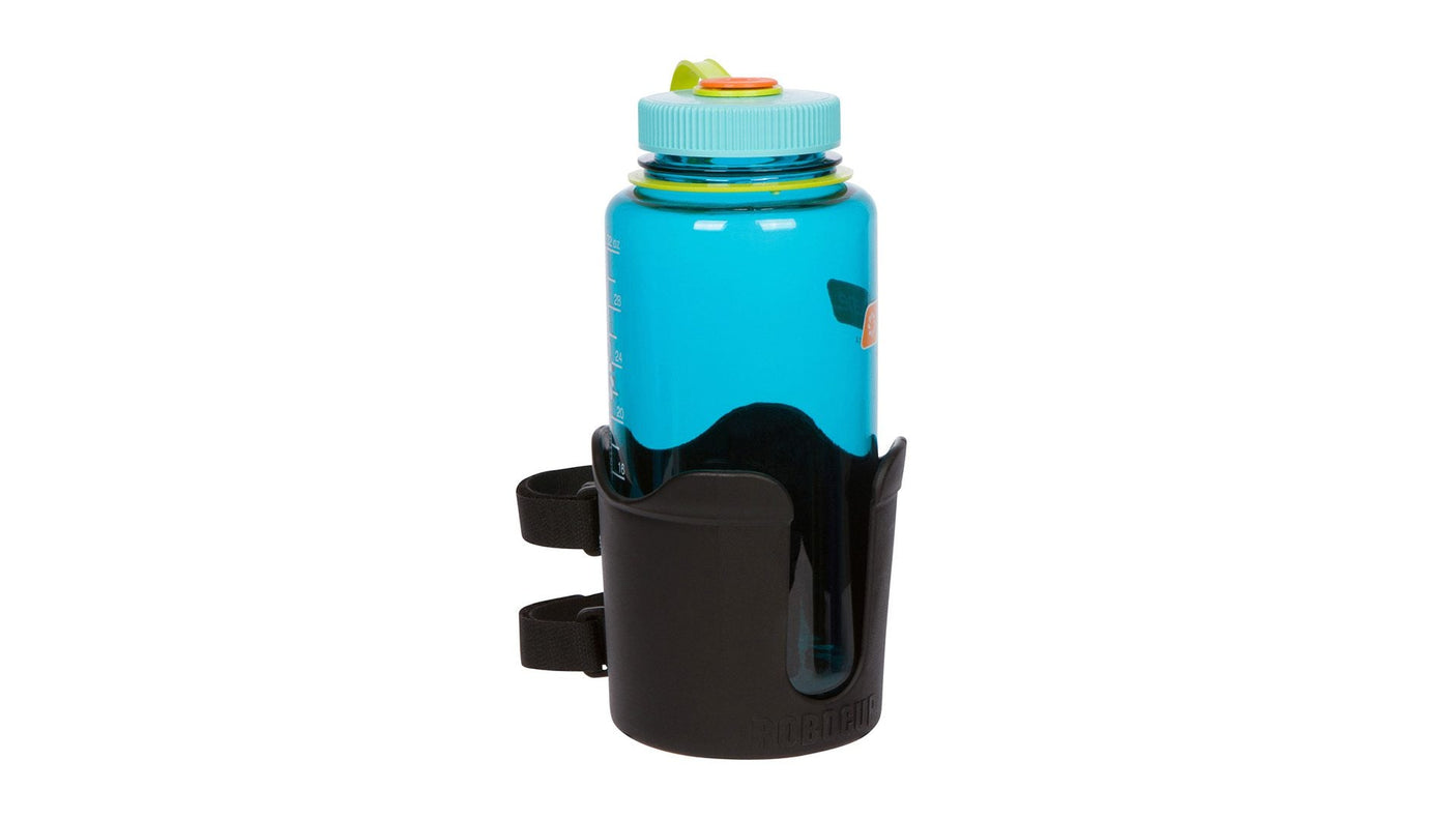 07-741-B_with blue bottle_2022_web
